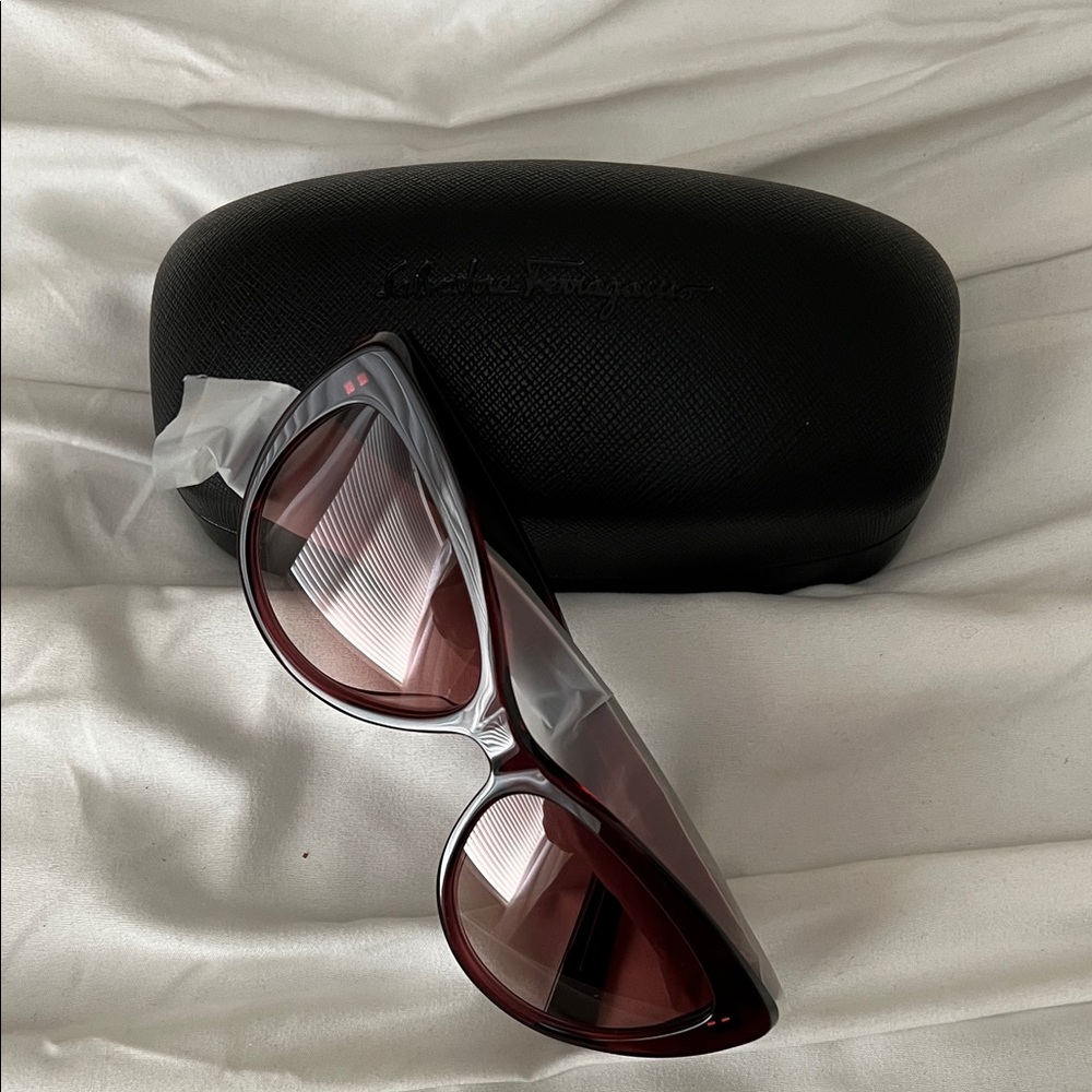 Salvatore Ferragamo Burgundy Cat Eye Sunglasses - Picture 4 of 4